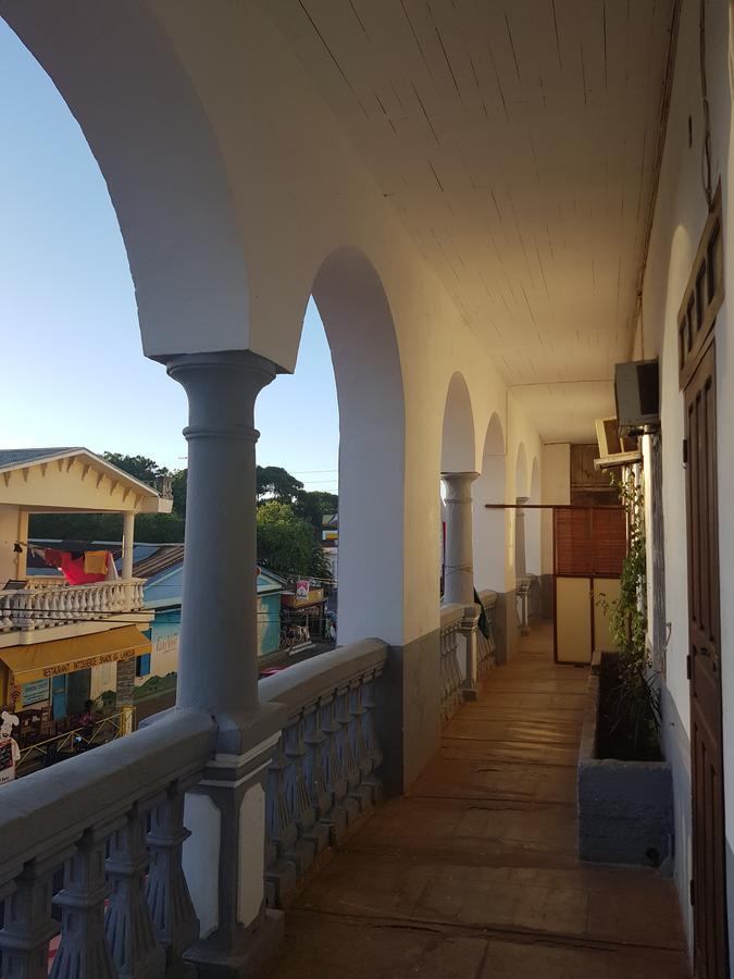 Hotel Valiha Antsiranana Esterno foto